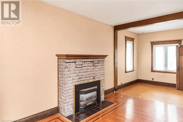11 GRAFTON Avenue Hamilton, Ontario62865717403394124