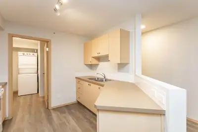 Newly Renovated 2 Bedroom Suite in Lancaster, View more