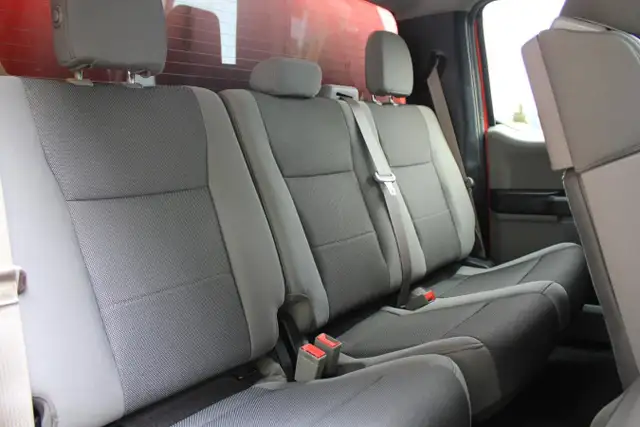 2019 Ford F-150 XL 4WD SuperCab 6.5' Box for sale in Cars & Trucks in Comox / Courtenay / Cumberland - Image 15