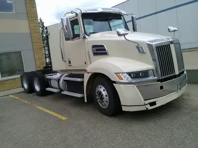 DD13 505 HP, 12 spd aut, RT-46-160P rears on AR w/dual lock ups, 11R22.5 on alum whls and A/S 5th wh...