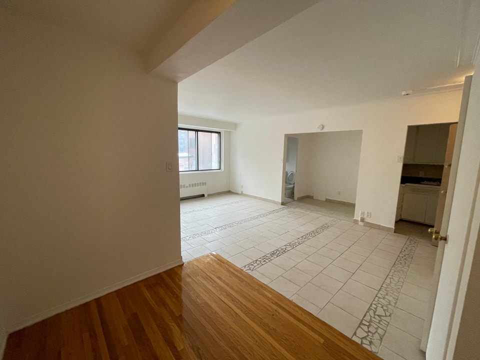 Appartement Meublé à louer 1½ 2½ 3½ TOUT INCLUS Guy Concordia 3