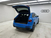 Get noticed in this eye catching Turbo Blue SUV! Treat yourself to the features you deserve in this... (image 7)