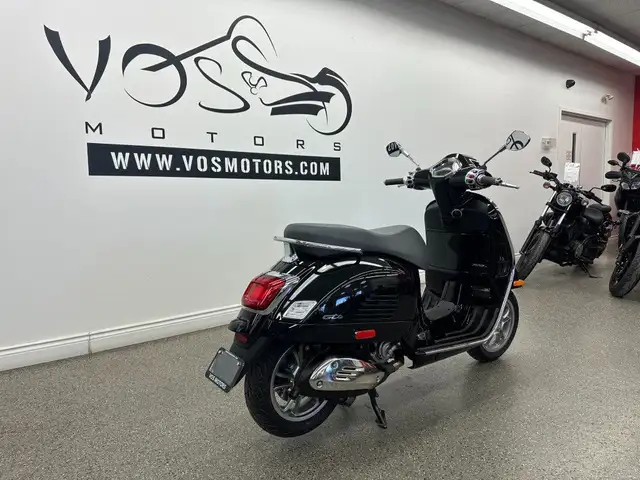 2023 Vespa GTS 300 Nero Convinto - V6354 - -No Payments for 1 Ye in Scooters & Pocket Bikes in Markham / York Region - Image 5