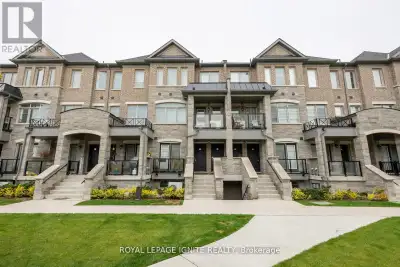 Newly Renovated Spacious Stacked Townhouse With 3 Bed & 2 1/2 Bath. Master Bedroom With 4PcEnsuite....