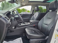 Kijiji Engine: 4 Cylinder Engine 2.0L L/100Km City: 11.5 L/100Km Hwy: 8.4 Safety Equipment ABS And D... (image 7)