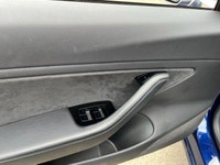 BALANCE OF FACTORY DRIVETRAIN AND BATTERY WARRANTY UNTIL MAY 26, 2026 OR 190000KM A VALID SAFETY (CE... (image 8)