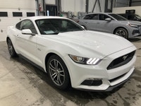 La Ford Mustang GT modele a toit fuyant 2 portes 2017 offerte chez AutoStudio 72 a Mirabel mise sur... (image 4)