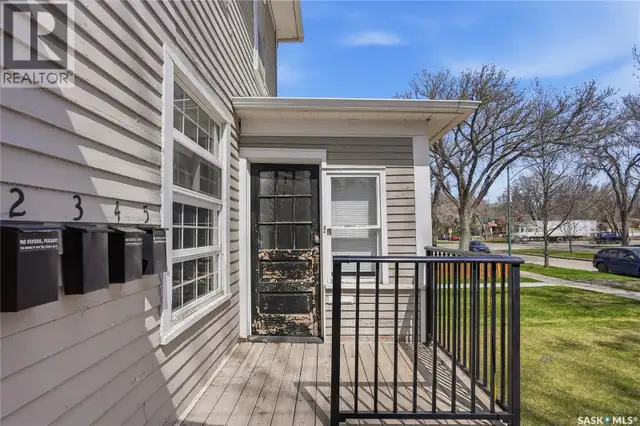610 Albert AVENUE Saskatoon, Saskatchewan in Houses for Sale in Saskatoon - Image 3