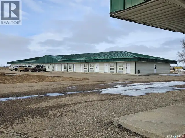 238 Sims AVENUE Weyburn, Saskatchewan in Commercial & Office Space for Sale in Regina - Image 13