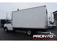 14 PIEDS Cube ** TRANSMISSION NEUVE ** Camera de recul ** 210,000km certifié // Moteur 4.3L V6 Rappo... (image 3)