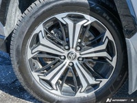Experience the best of both worlds – exhilarating power and incredible fuel efficiency – in this imp... (image 5)