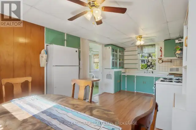 10953 LAKESHORE ROAD Wainfleet (Lakeshore), Ontario in Houses for Sale in St. Catharines - Image 25