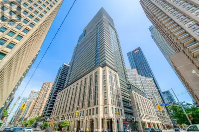 325 - 955 BAY STREET Toronto (Bay Street Corridor), Ontario
