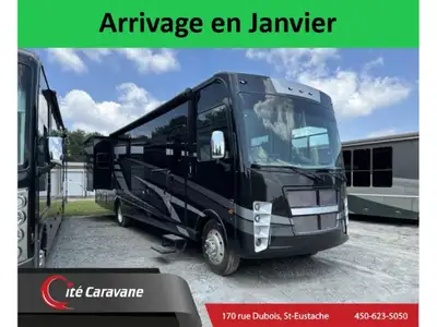Coachmen Encore 325SS 2023. Le 325SS mesure environ 35 pieds 4 pouces de longueur et 1 extension a m...