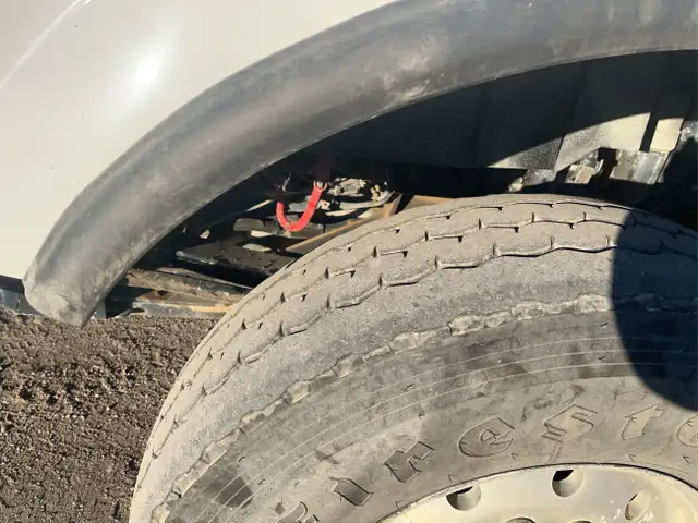 2016 Kenworth T800 in Heavy Trucks in Calgary - Image 8