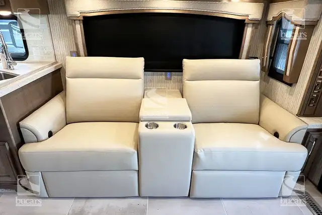 2023 NEWMAR SUPERSTAR 4061 in RVs & Motorhomes in Calgary - Image 16