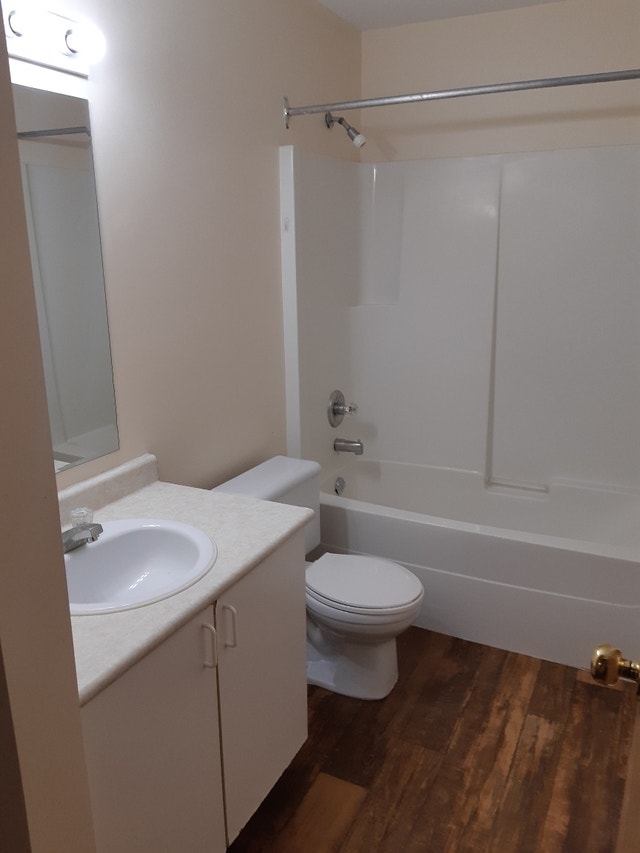 1 Bedroom Apartment Coming Available End of Dec Long Term Rentals