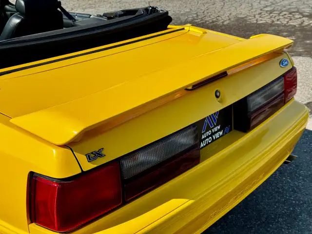 1993 Ford Mustang LX **ALL ORIGINAL FROM FACTORY** in Cars & Trucks in Hamilton - Image 20