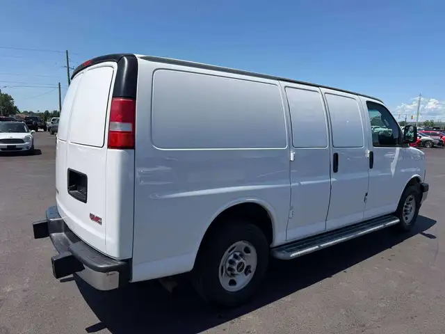 2017 GMC Savana535271585738270726