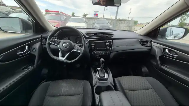 2017 Nissan Rogue SV, AWD, ONLY 36,000KMS, LOADED, LOW KMS, CERT in Cars & Trucks in London - Image 12