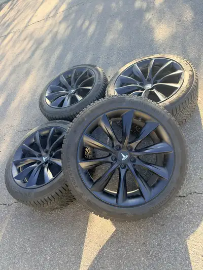 255/45/19 235/55/19 255/40/20 tesla model y long range performance dual motor 5x114.3 bluetooth sens...