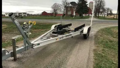 2012 venture aluminum tandom axle boat trailer 7000lb axles $5500!!!! HAS 2 3500lb axles with dic br...