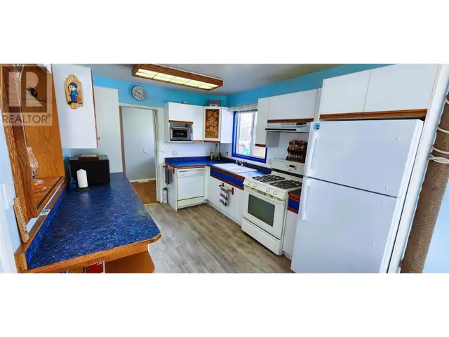 31 Hwy 3A Unit# 7 Keremeos, British Columbia in Houses for Sale in Penticton - Image 8