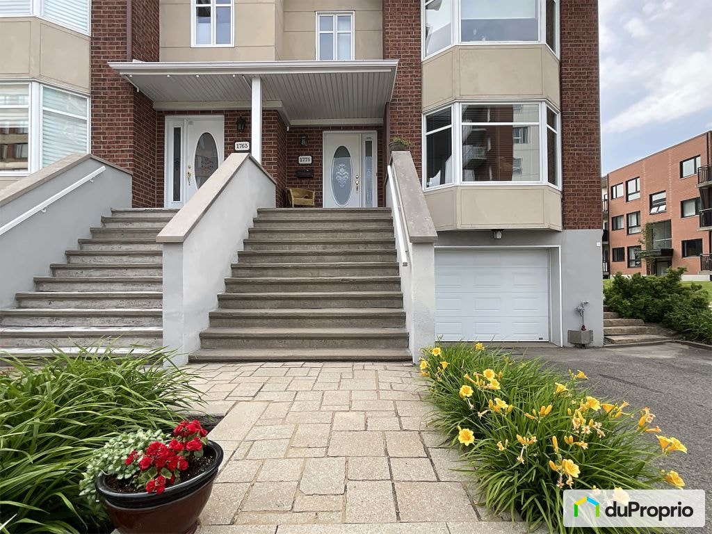 $629,900 - Townhouse for sale in Vanier — photo 3