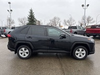 AMVIC Licensed Dealer AMVIC LICENSED DEALER//Stock Number: NE152028B RAV4 AWD LE *Toyota Safety Sens... (image 9)