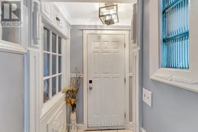 158 EAST 26TH STREET Hamilton (Eastmount), Ontario63006663764995123