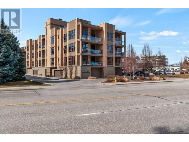 3589 SKAHA LAKE Road Unit# 304 Penticton, British Columbia in Condos for Sale in Penticton