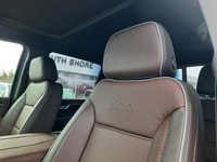 Engine: Duramax 6.6L Turbo-Diesel V8 B20-Diesel compatible L/100Km City: 0.0 L/100Km Hwy: 0.0 Safety... (image 2)