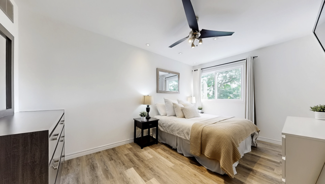 FOR RENT- 3 BED 2 BATH TOWNHOME IN AURORA in Other in Markham / York Region - Image 6