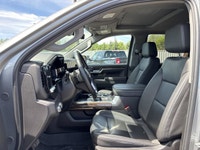 // SINGLE OWNER! // This 2025 GMC Sierra 1500 Elevation Crew Cab 6' Box 4WD is a one-owner truck bui... (image 2)
