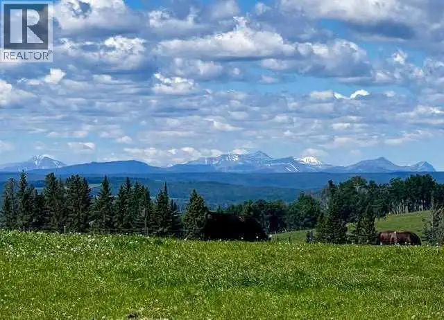 10, 33139 Range Road 55 Rural Mountain View County, Alberta in Houses for Sale in Red Deer - Image 4