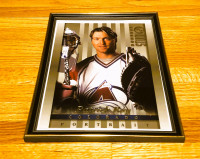1997 Patrick Roy Colorado Avalanche Donruss Card Framed Portrait