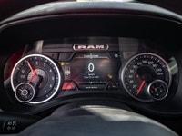 Welcome to Barrie Dodge Chrysler Jeep. 3.6L V-6 engine for powerful performance - 4x4 drivetrain for... (image 3)