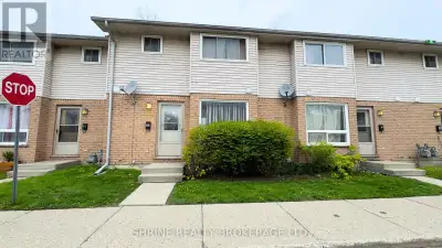Welcome to 550 Second St, Unit 52! This spacious townhouse features a functional layout with 3+1 bed...