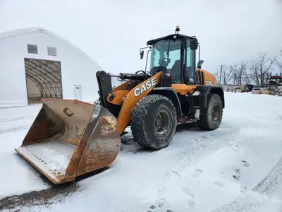 USED 2017 CASE 721G WHEEL LOADER Unit located at our Winnipeg location New CNH Reman Engine Spring 2...