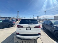 2022 BMW X5 xDrive40i 3.0L I6 DOHC 24V TwinPower Turbo 4D Sport Utility AWD 8-Speed Automatic Sport... (image 4)