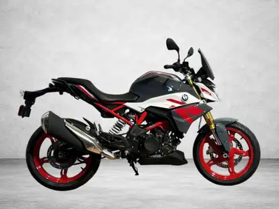 2022 BMW G310R Come and meet our experts at Gabriel BMW Moto / Moto International, your dealer in Mo...
