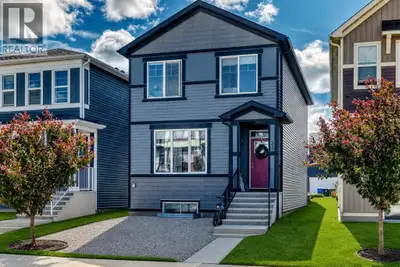 Location, location, location, close to all amenities, including South Health Campus, theatres, parks...