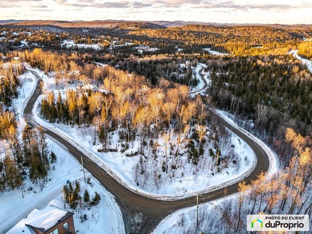 $124,900 - Residential Lot in Ste-Marguerite-Du-Lac-Masson — photo 1