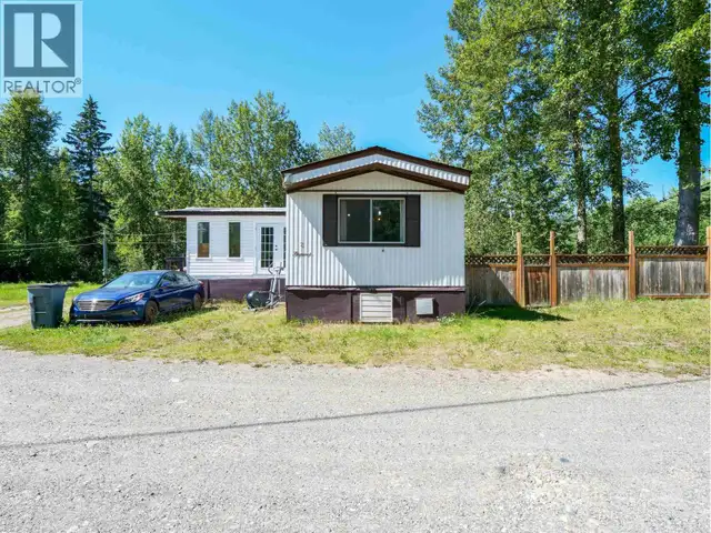 2 325 SKYLINE ROAD Quesnel, British Columbia in Houses for Sale in Quesnel - Image 3