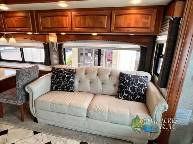 2009 Holiday Rambler Endeavor 41 PDQ 062,221 Miles in RVs & Motorhomes in Moncton - Image 31