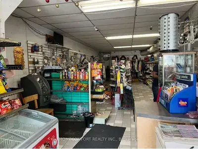 Well-established convenience store in a high-traffic location!Located near a bus stop, major highway...