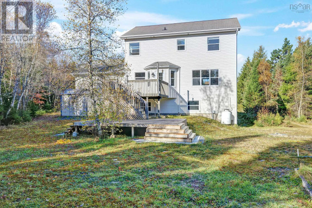259 Bishop's Gate Road Hammonds Plains, Nova Scotia in Houses for Sale in Bedford - Image 2