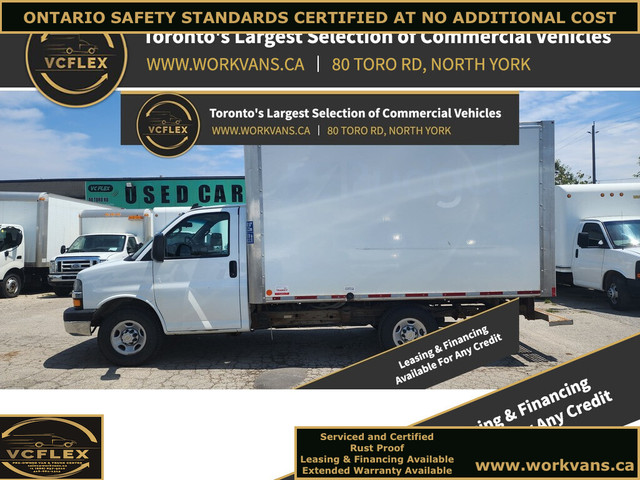 2020 GMC Savana Van G3500 12Ft Box - 6.0LV8 Gasoline - Pull Out  in Cars & Trucks in City of Toronto