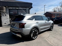 2026 KIA SORENTO HYBRID SX AWD HEV A L'ETAT NEUF!!!!! ***SEULEMENT 790KM CERTIFIER*** CLEAN CARFAX!!... (image 5)