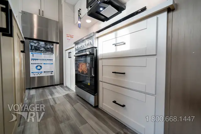 2026 Jayco Jay Flight 401FLTS Bungalow in Travel Trailers & Campers in Kelowna - Image 42